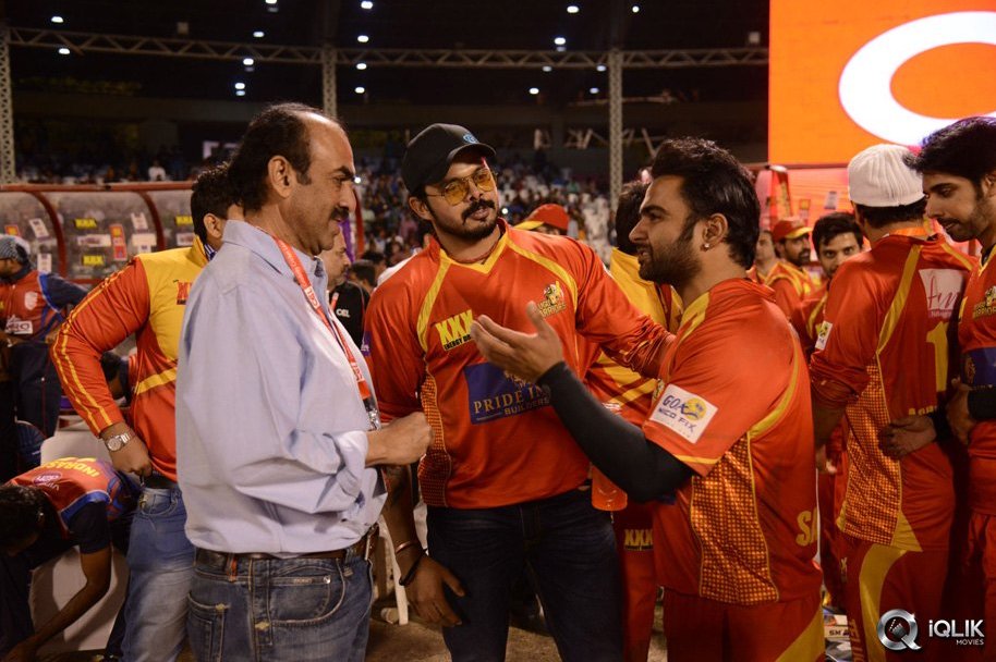 CCL-5-Telugu-Warriors-vs-Bengal-Tigers-Match-Photos